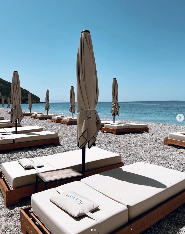 Alevra Hotell Dhërmi Exteriör bild