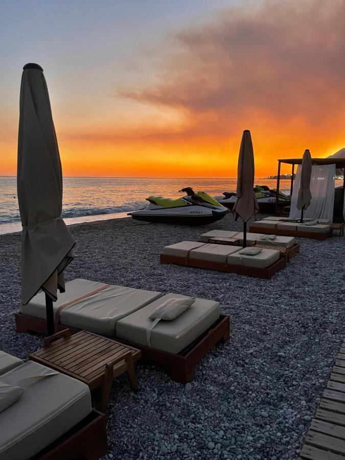 Alevra Hotell Dhërmi Exteriör bild
